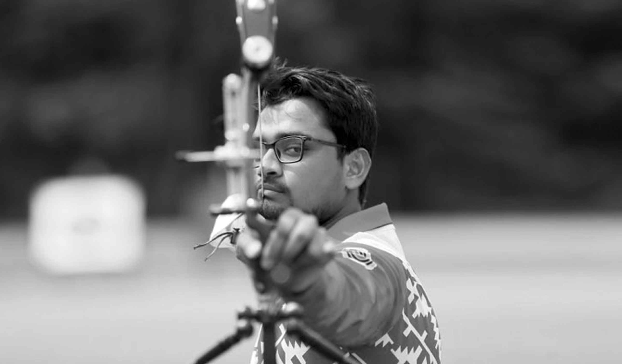 জাতীয় আরচ্যারি দল থেকে অবসরে রোমান সানা