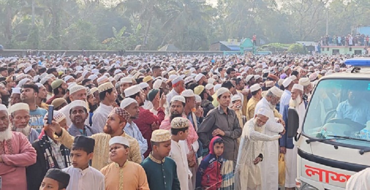 আল্লামা লুৎফুর রহমানের জানাজা ও দাফন সম্পন্ন 