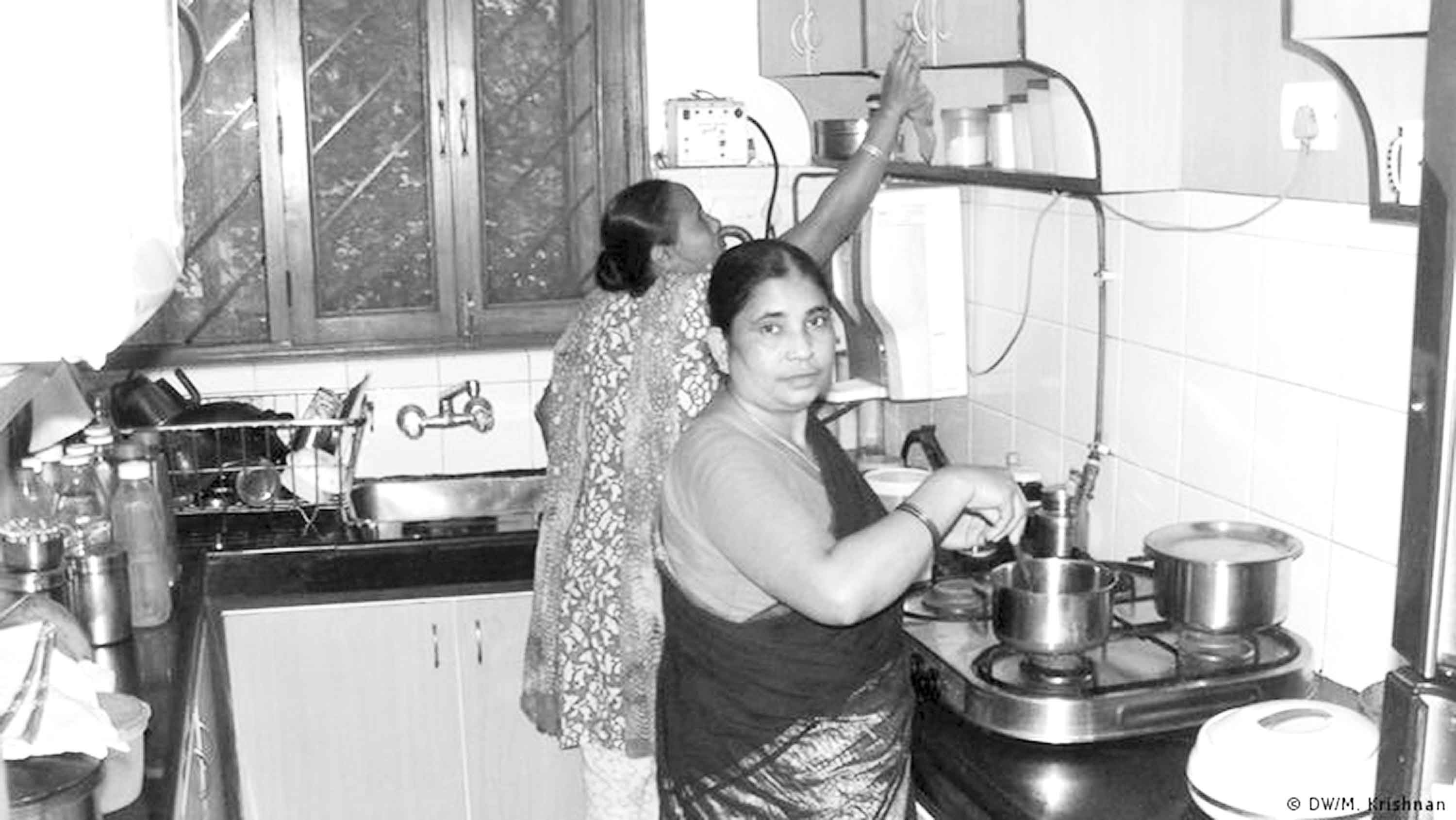 উপেক্ষিত নারীর অবদান