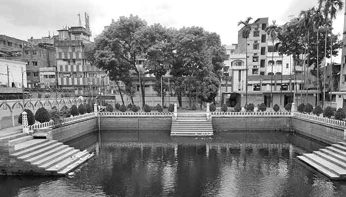 হোসেনী দালান