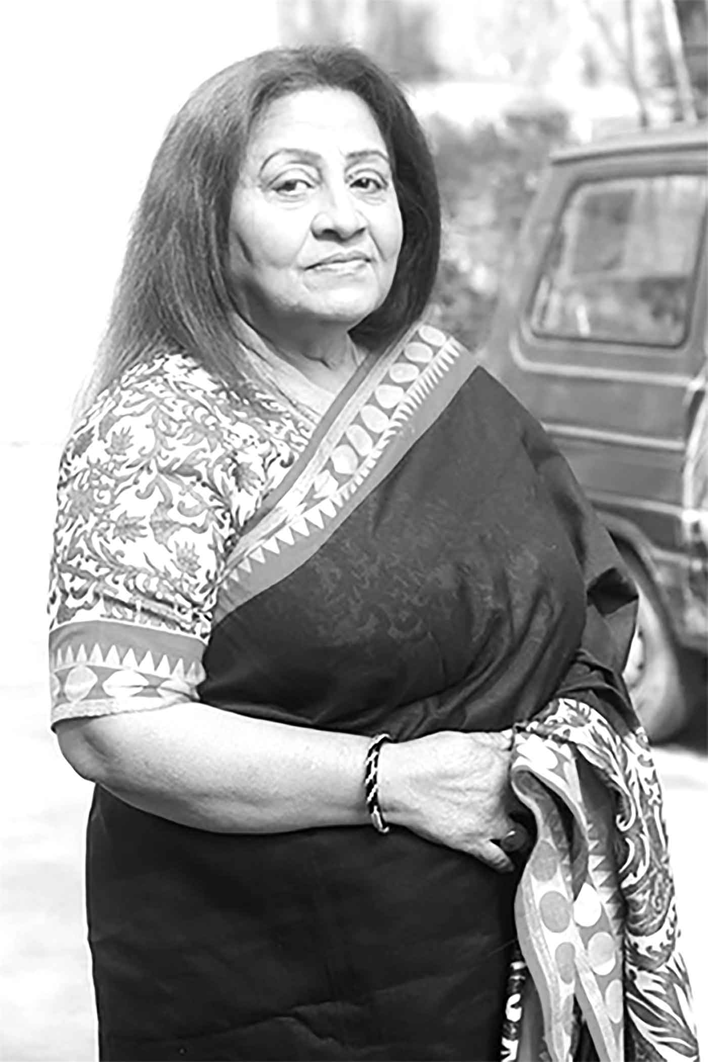 কেমন আছেন পর্দার মা আনোয়ারা