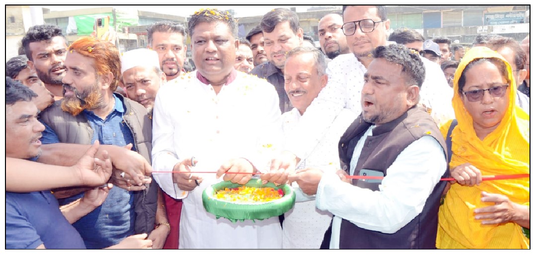 ক্ষুদ্র ব্যবসায়ীদের সহযোগিতা করতে হবে :সিসিক মেয়র