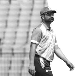 তিনে ব্যাট করতে নেমে ব্যর্থ তামিম ইকবাল