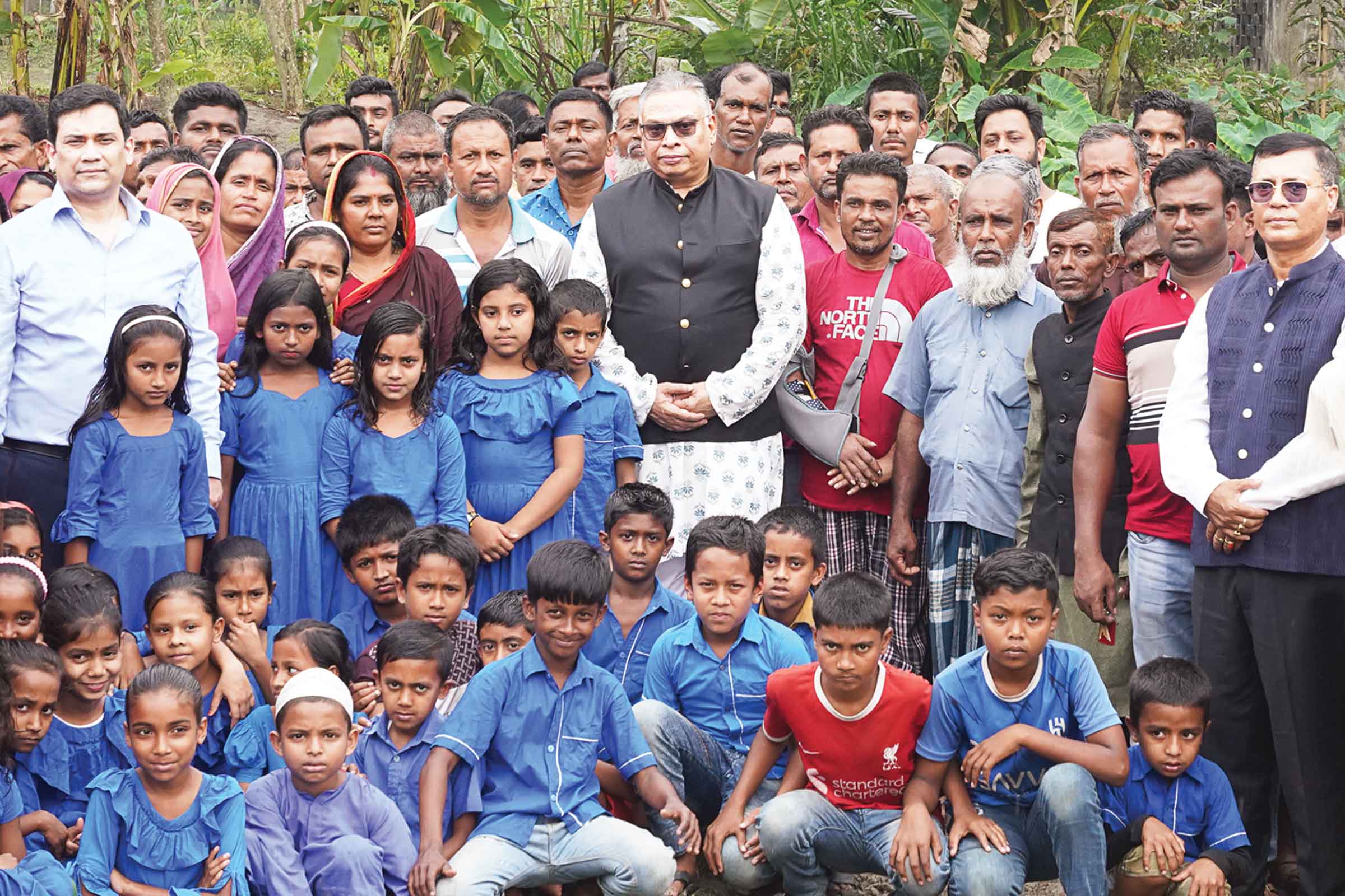 কোটালীপাড়ায় এবি ব্যাংকের কৃষিঋণ বিতরণ