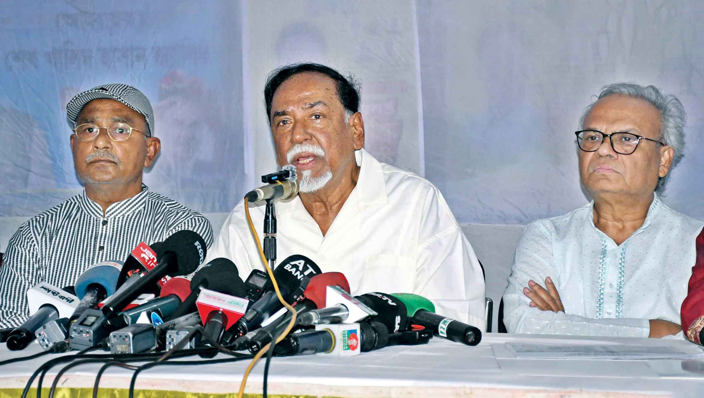 সংগ্রামের মাধ্যমে জনগণ অধিকার ফিরে পাবেই