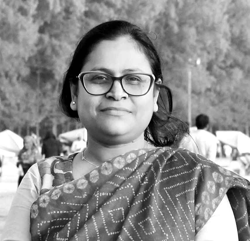 যবিপ্রবি : হাইকোর্টের রায়ে ডিন পদে নিয়োগ পেলেন ড. শিরিন নিগার