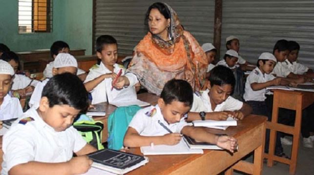 শিক্ষার্থীদের ধারাবাহিক মূল্যায়ন করা হবে তৃতীয় শ্রেণি পর্যন্ত : সচিব