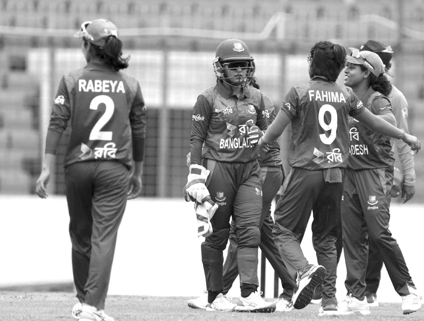 অস্ট্রেলিয়ার কাছে পাত্তা পেল না বাংলাদেশ
