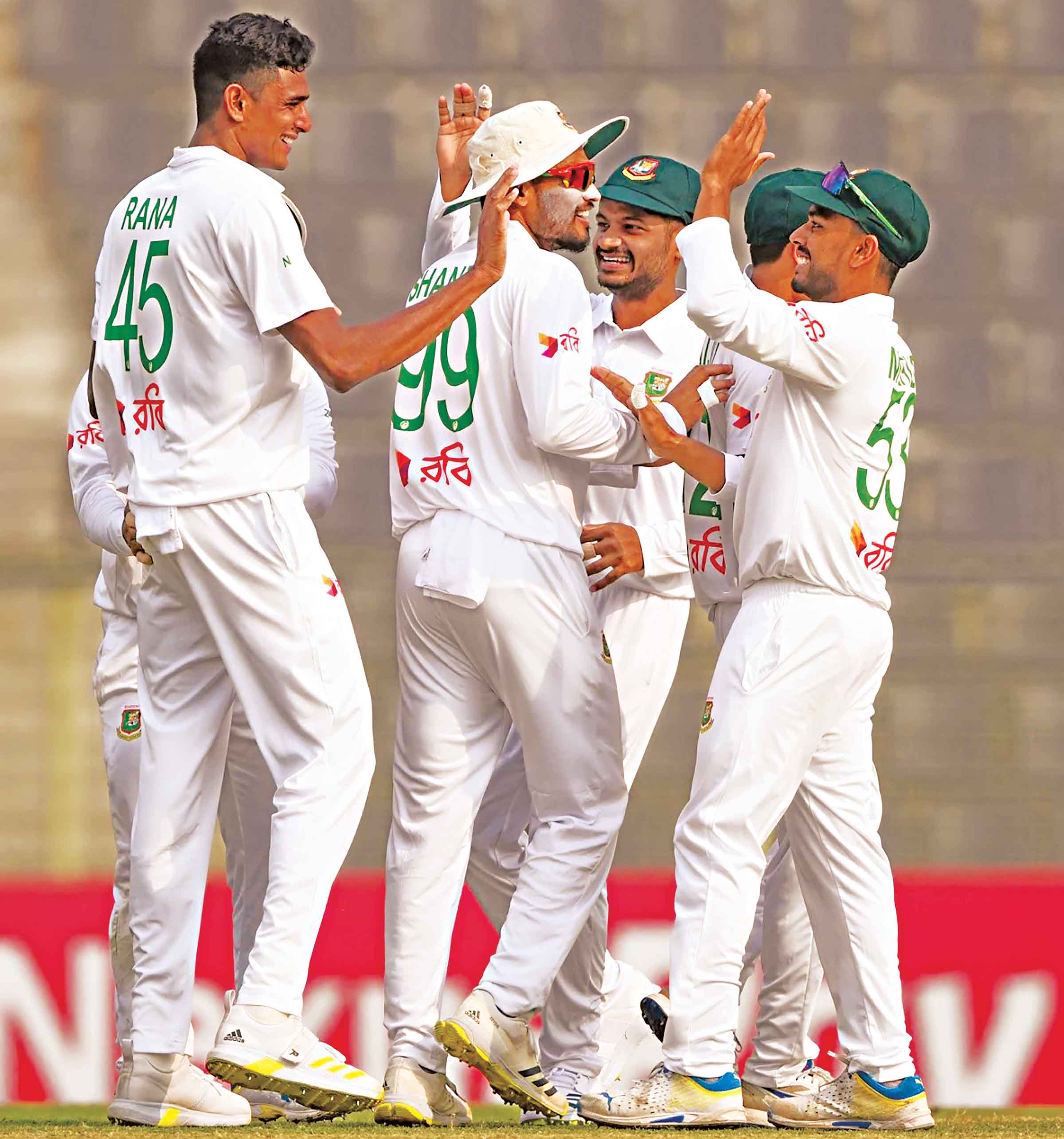 বাংলাদেশ ১৮৮ : বড় লিডের পথে শ্রীলংকা