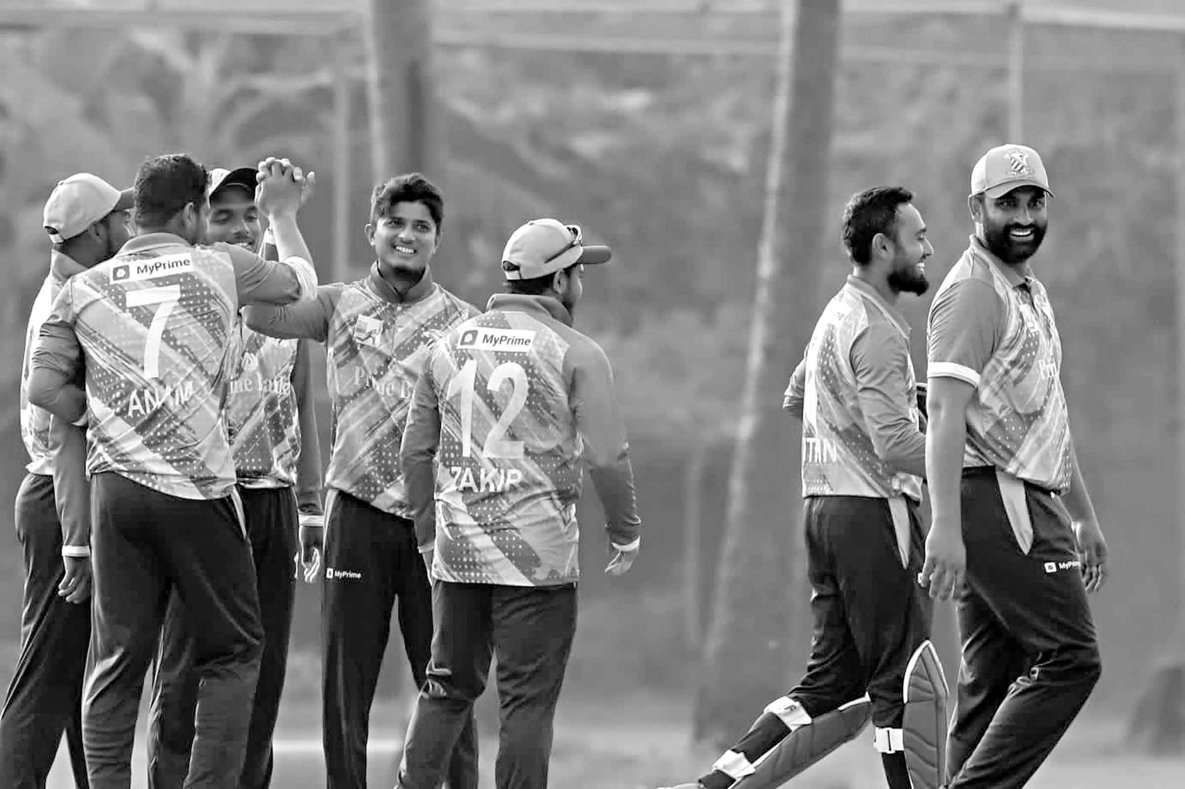 তামিমের ৫৪, দল হারল ৬ উইকেটে