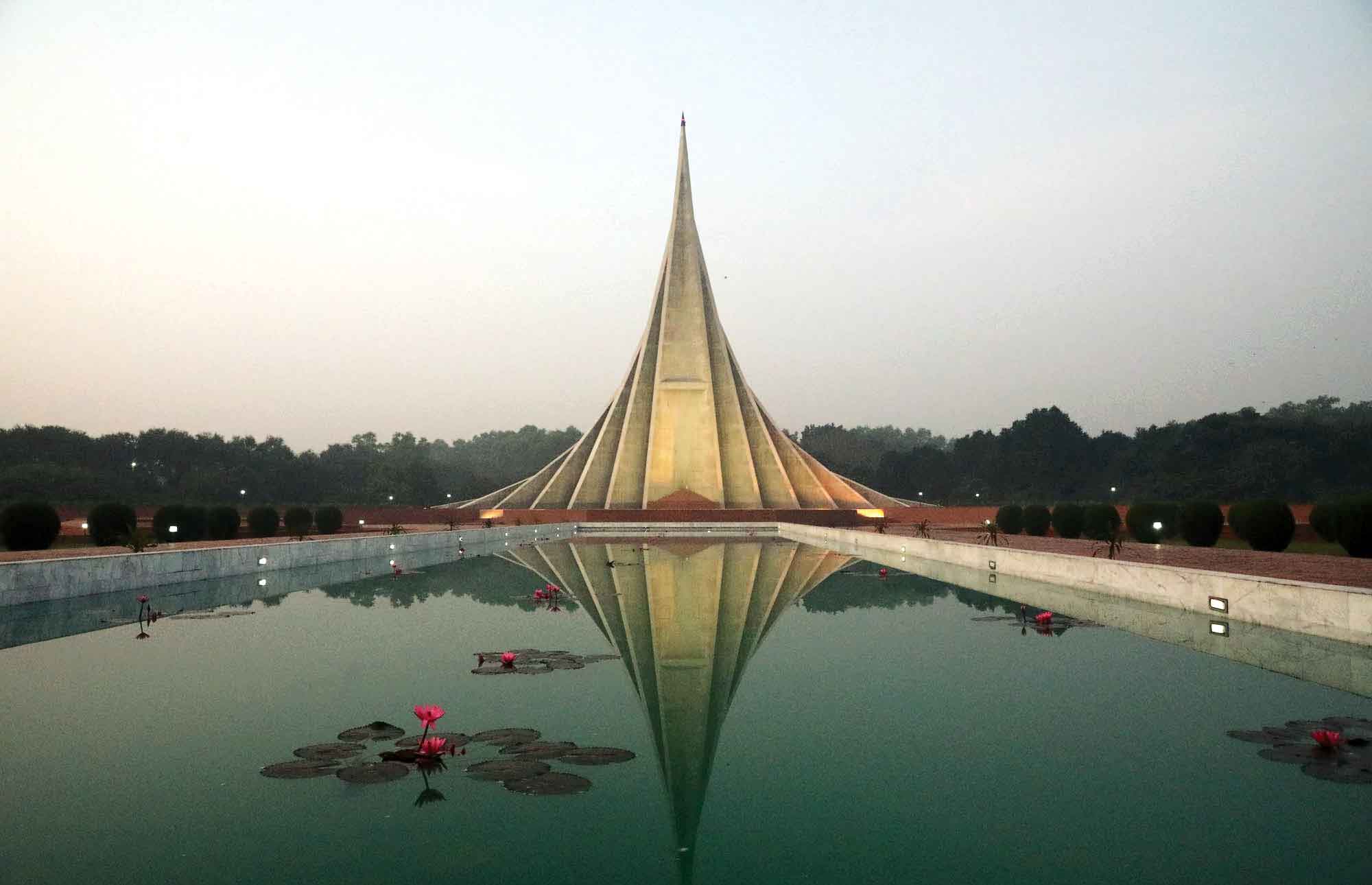 মহান স্বাধীনতা দিবস আজ