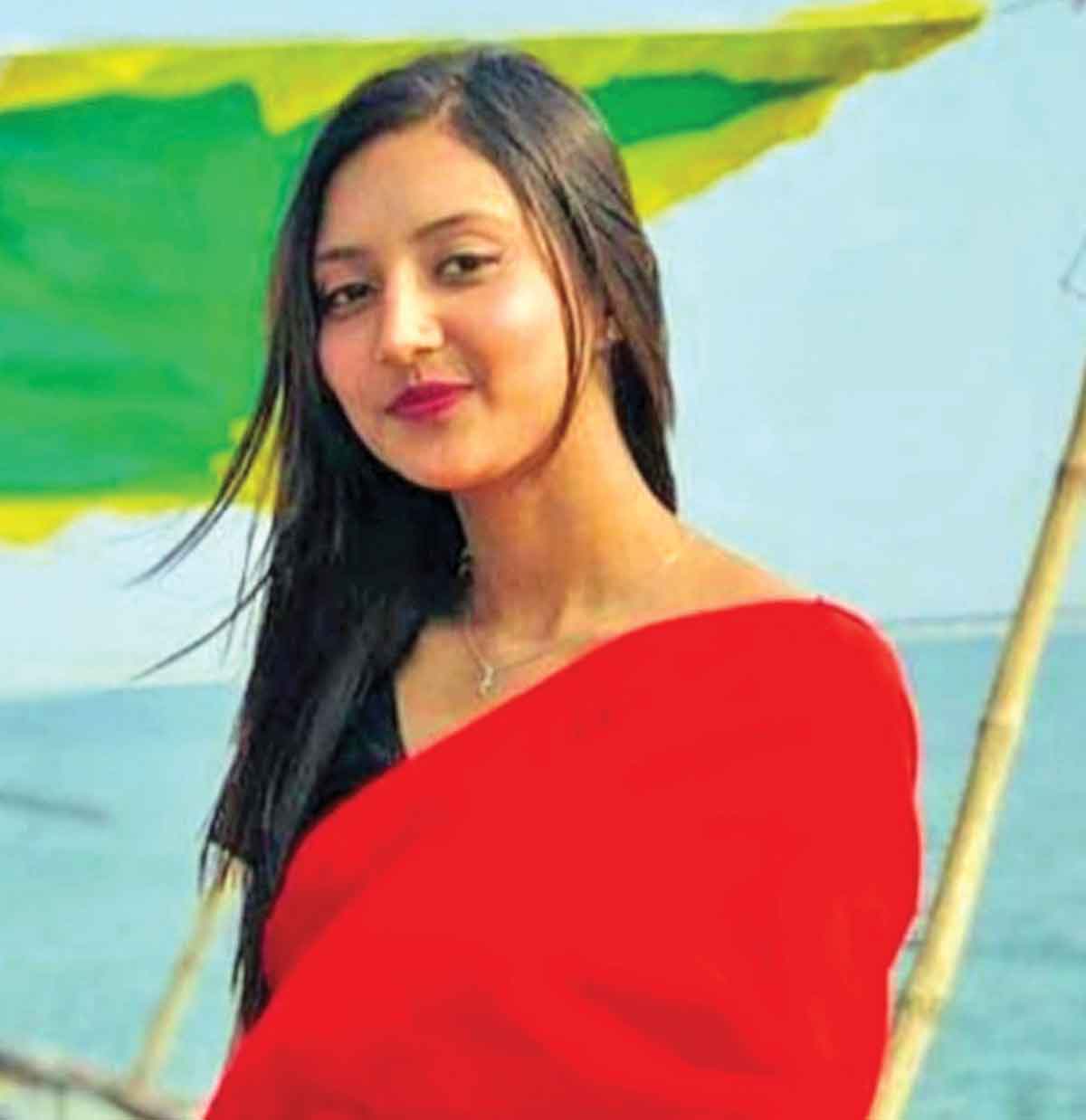 নাটোরে ব্যাডমিন্টন খেলোয়াড়ের ঝুলন্ত লাশ উদ্ধার