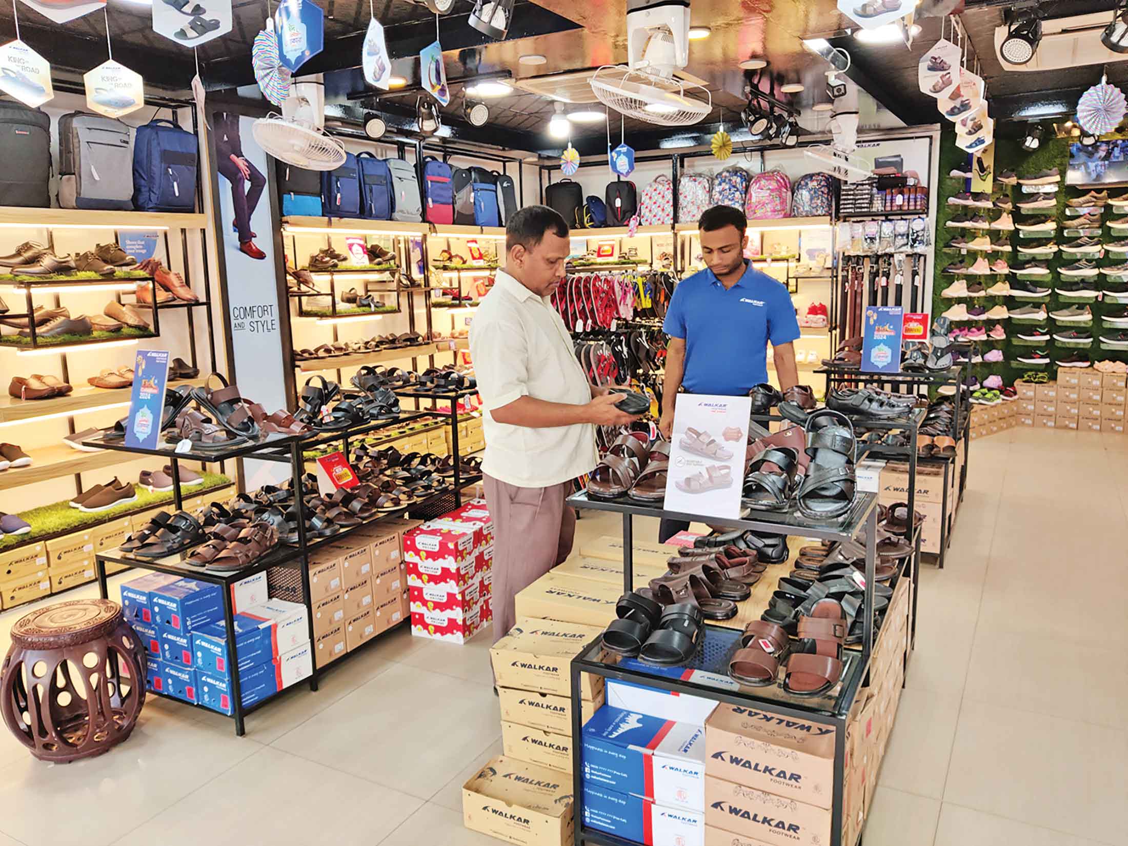 ওয়াকার ফুটওয়্যারের বর্ণিল ঈদ কালেকশন