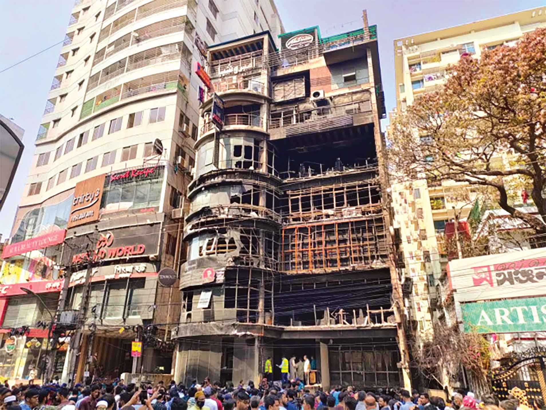 কেটলির শর্টসার্কিট থেকে আগুনের সূত্রপাত