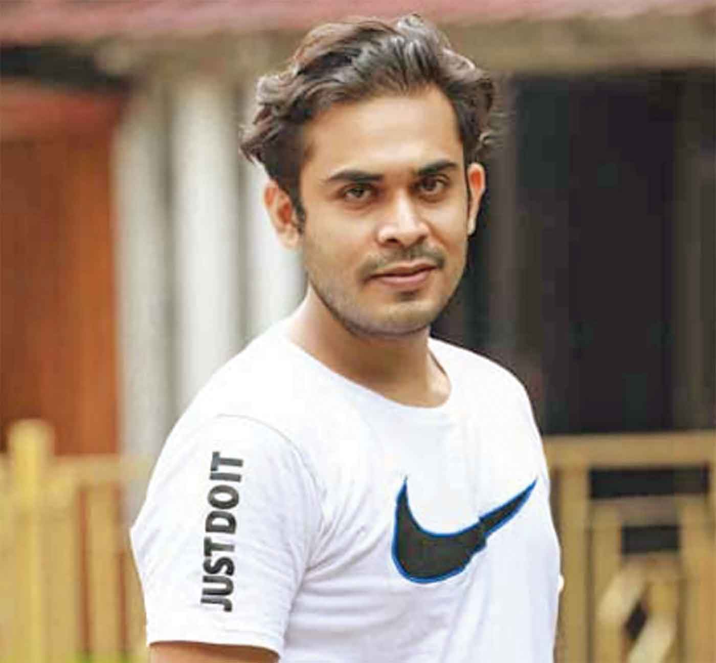 সর্বনিম্ন ভোট পেলেন অভিনেতা শ্রাবণ শাহ