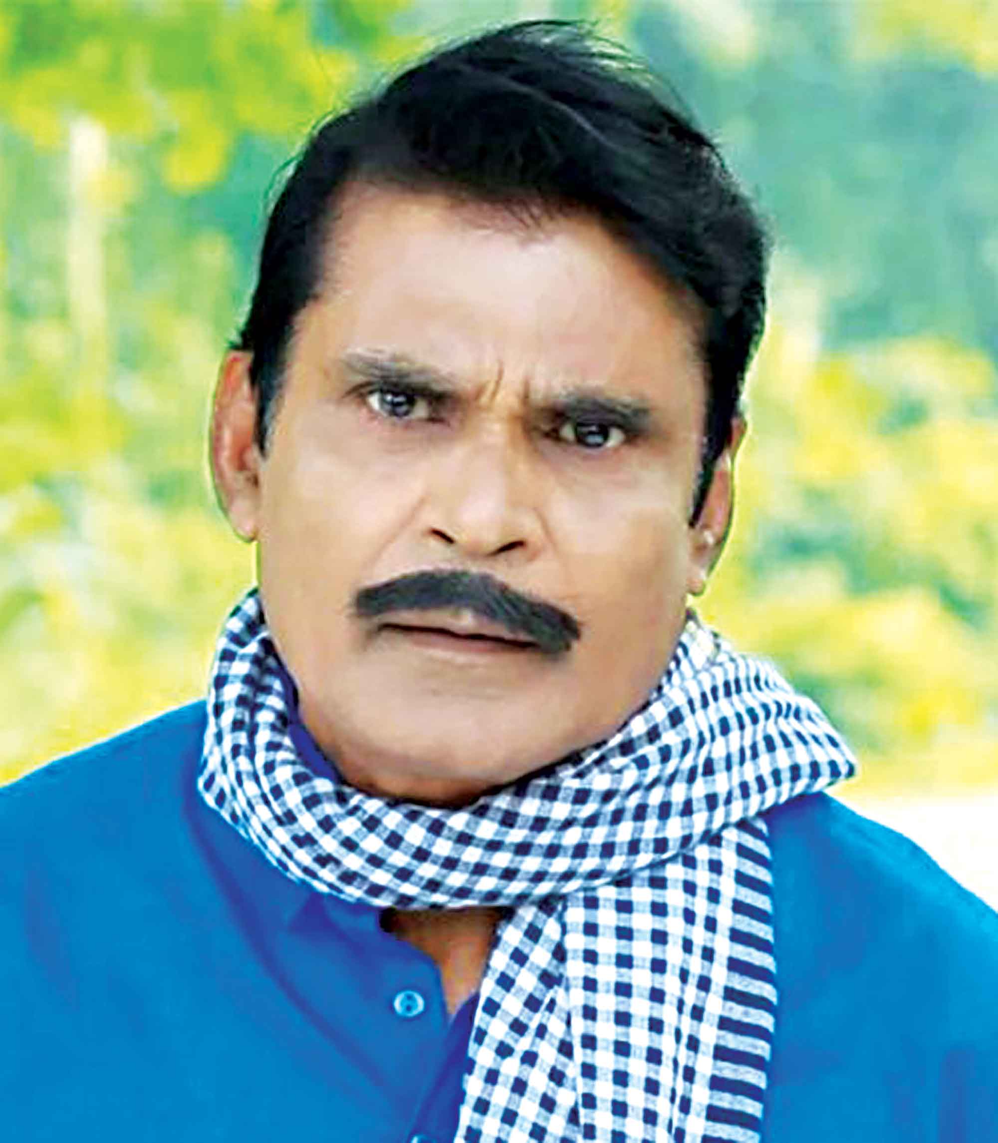 না ফেরার দেশে অভিনেতা রুমি