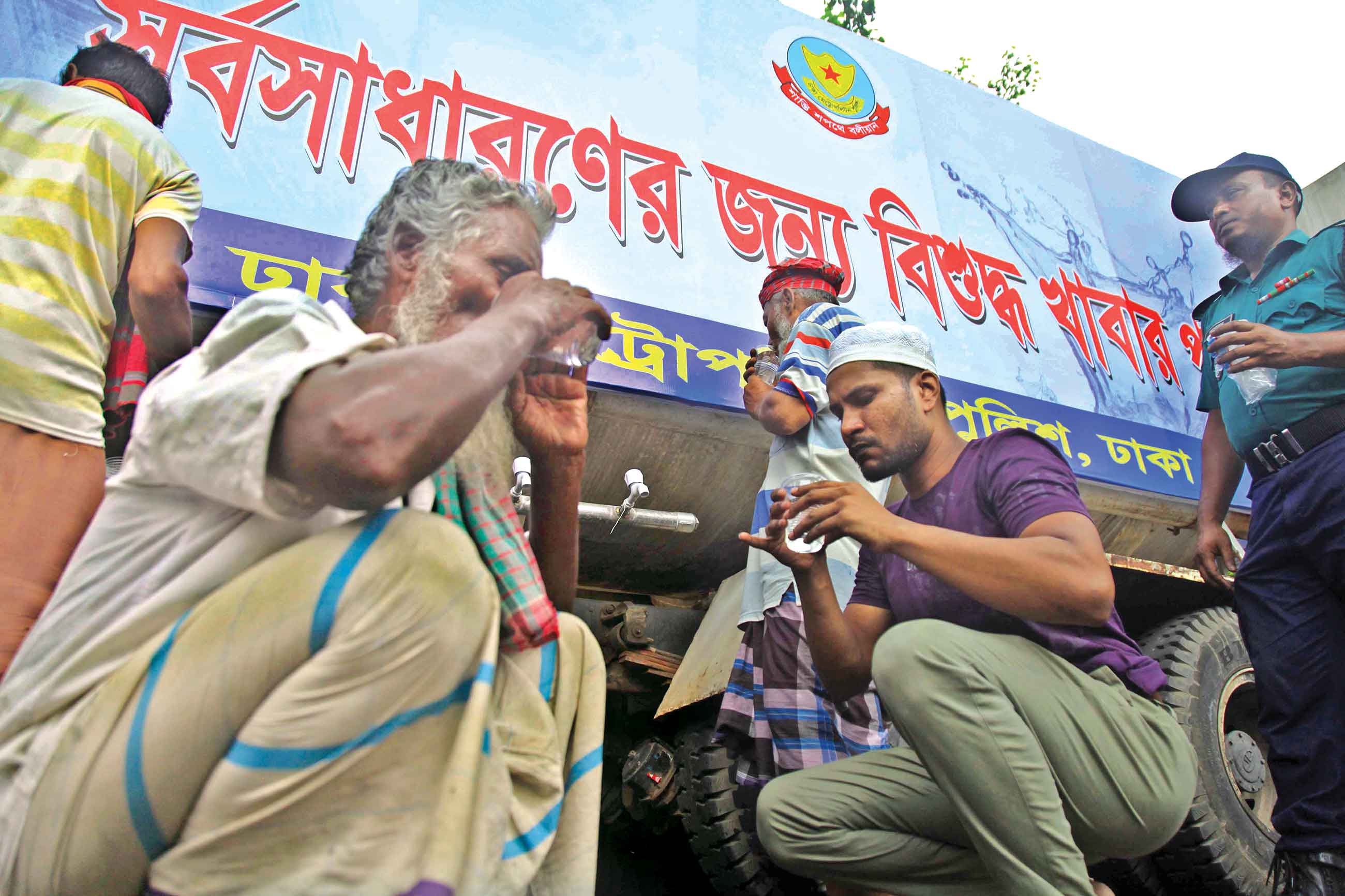 তীব্র দাবদাহে কারাগারে সুযোগ-সুবিধা বেড়েছে