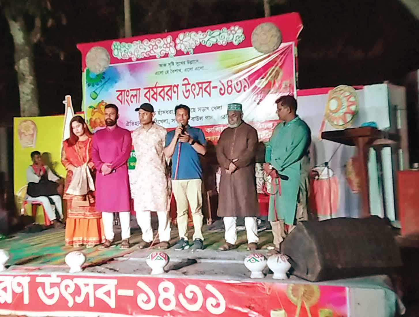 জমকালো আয়োজনে মাটির গানে বর্ষবরণ সন্ধ্যা