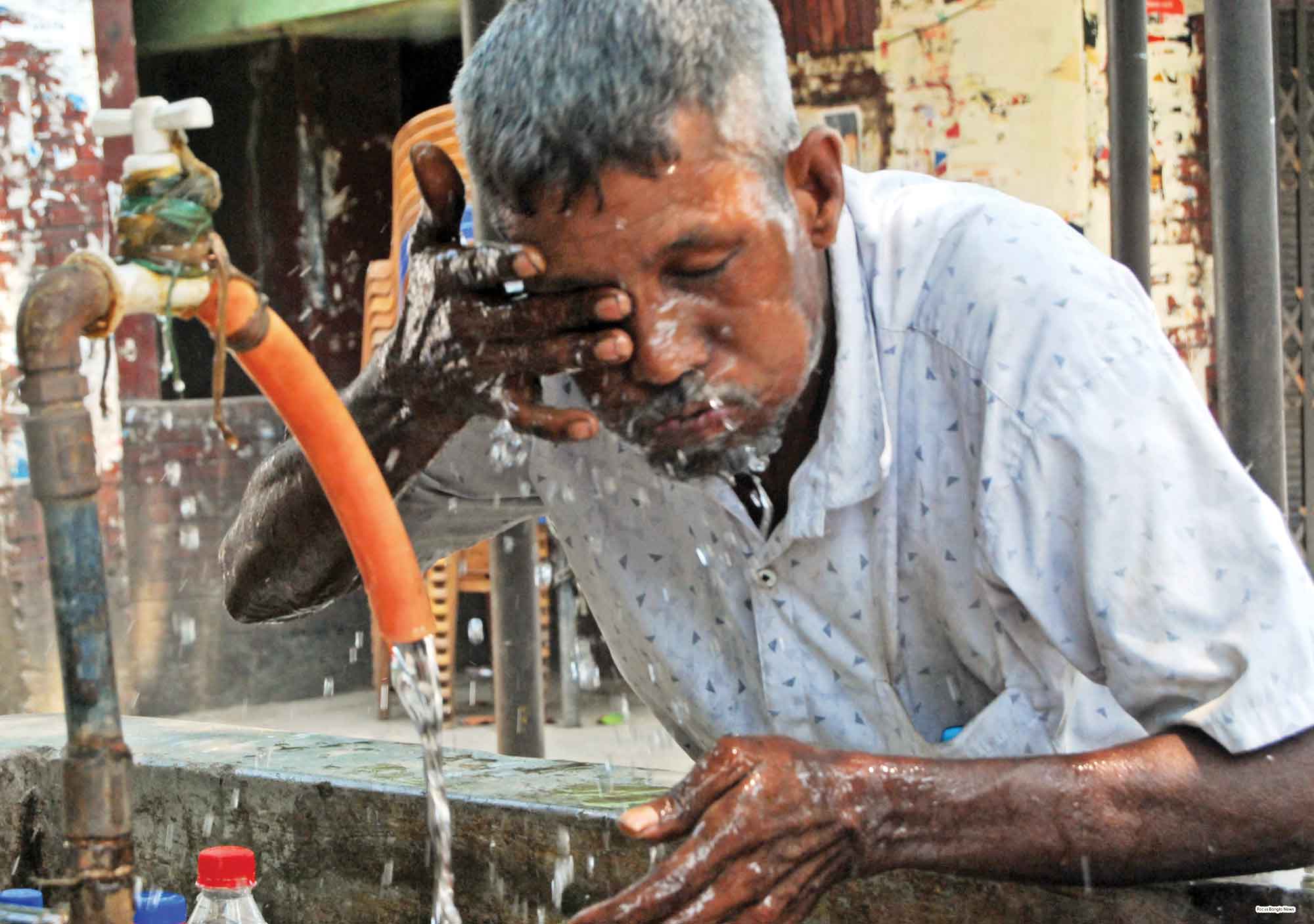 তাপমাত্রা বেড়েছে, আরও তিন দিনের সতর্কবার্তা