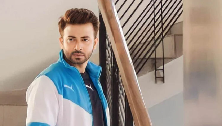 শাকিবের ৩ নাম্বার বউ হতে চান অনেকে