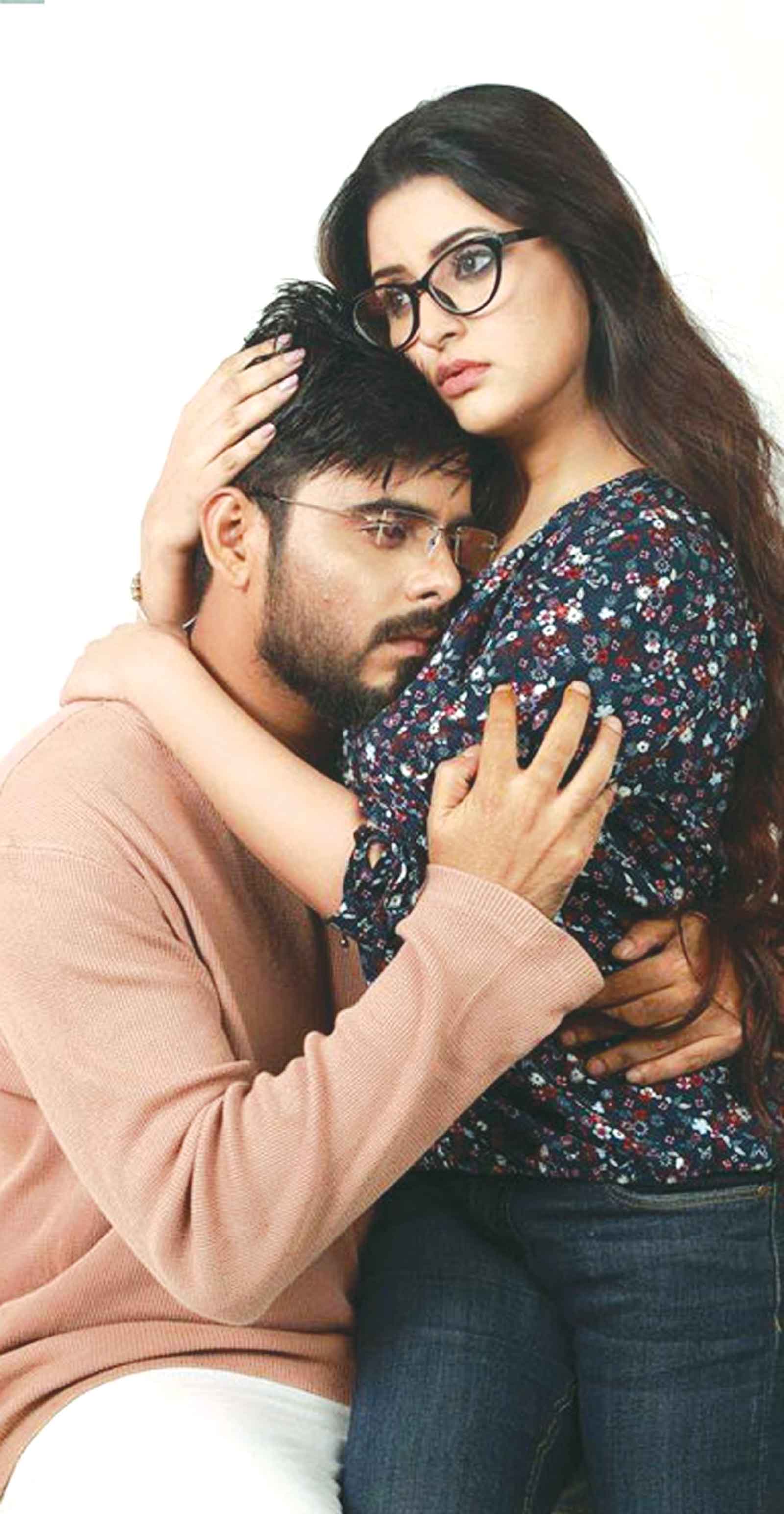 নতুন রেকর্ড পরী-সিয়ামের