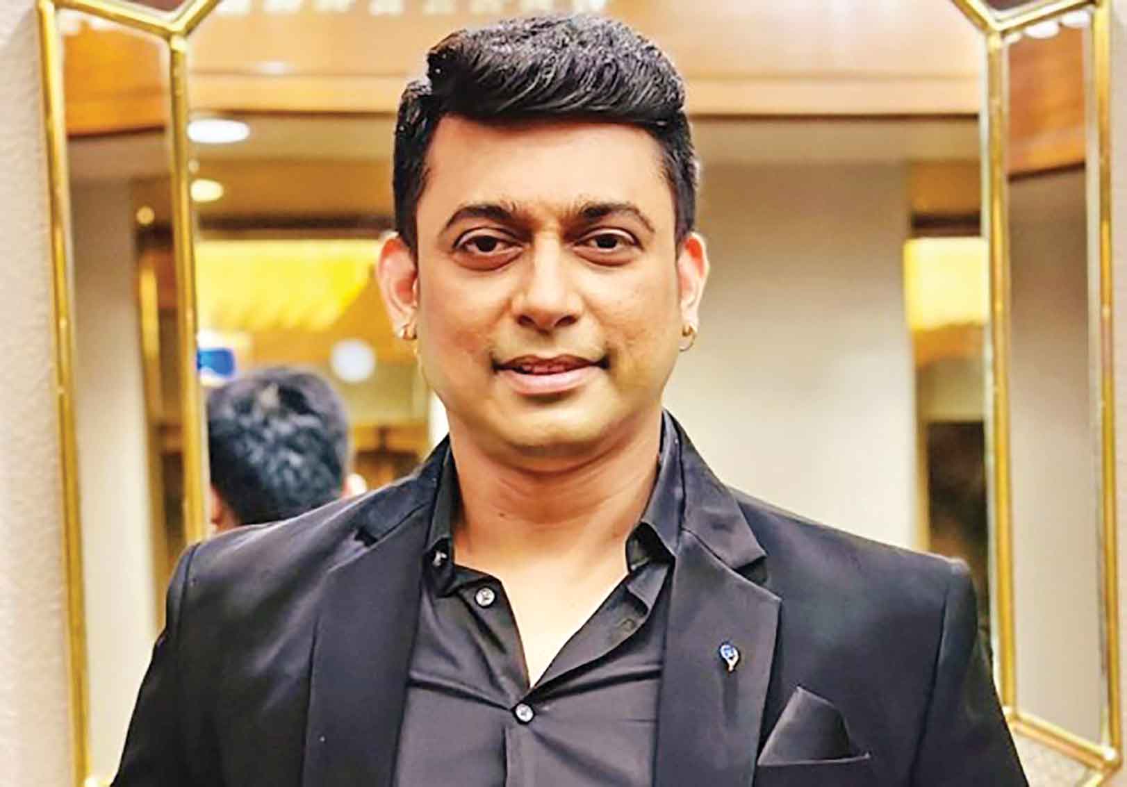 সিডনিতে যা করছেন জায়েদ খান