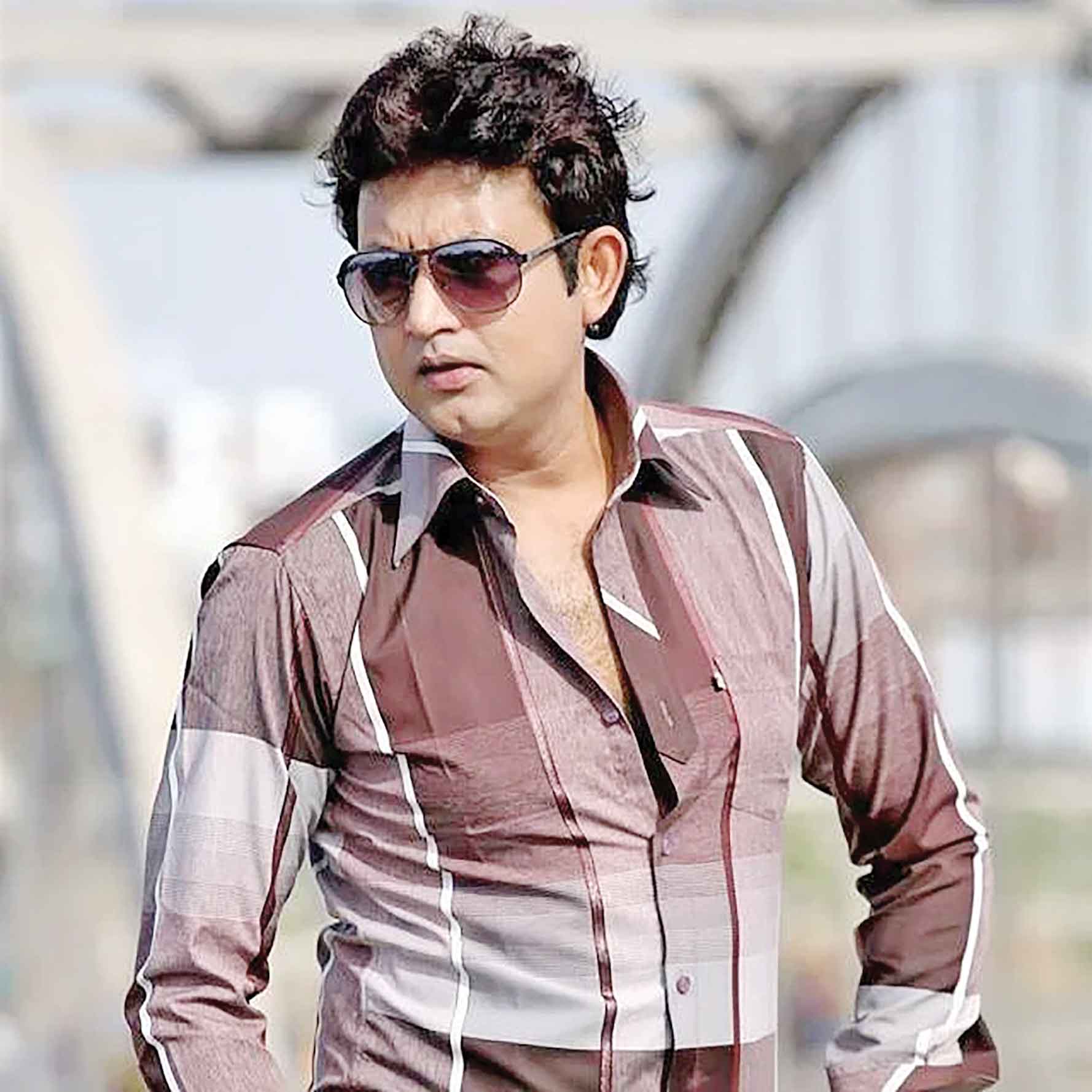 নতুন বিজ্ঞাপনে আমিন খান