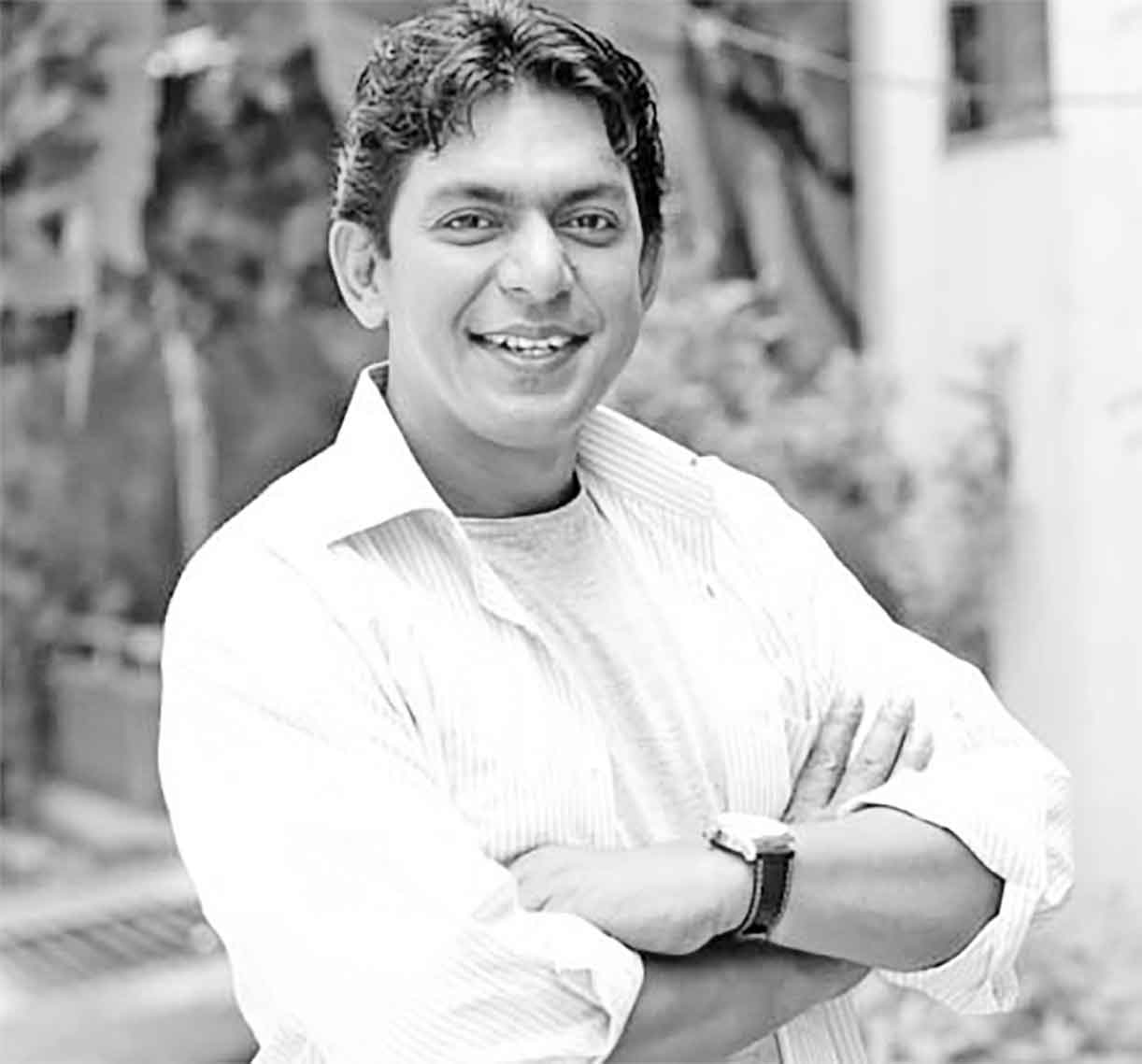 মৃণাল সেনের লুকে মুগ্ধ করলেন চঞ্চল