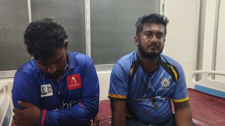 রাবিতে মাদক সেবন নিয়ে মারামারি, আহত ৩