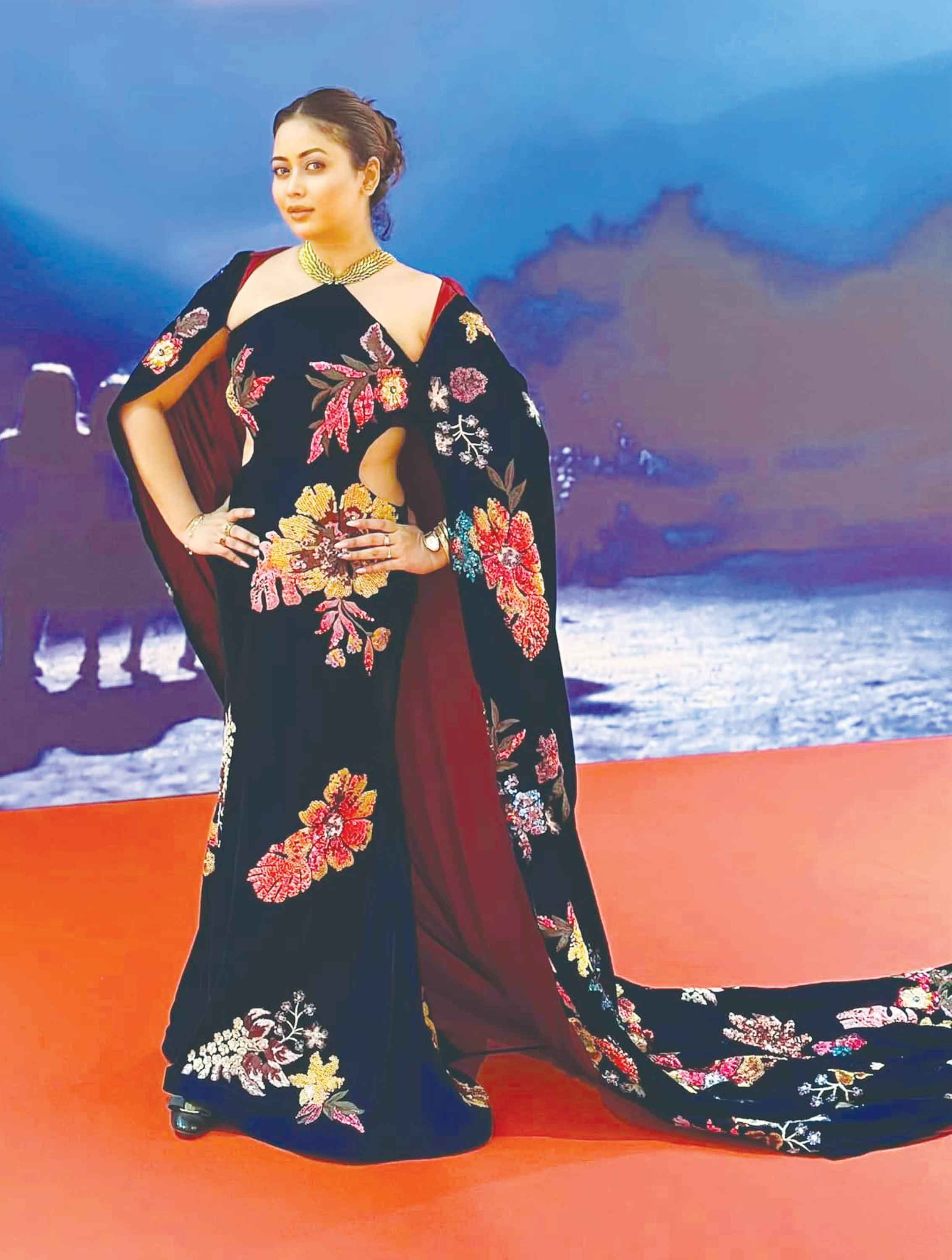 কানের লাল গালিচায় ভাবনা