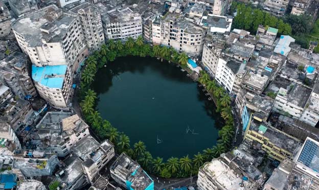 ঢাকার জলাভূমি গিলছে কারা?