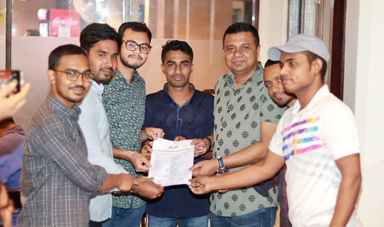 দেবহাটার শিক্ষার্থীদের সংগঠন 'দরদি'র নতুন কমিটির দায়িত্ব গ্রহণ 