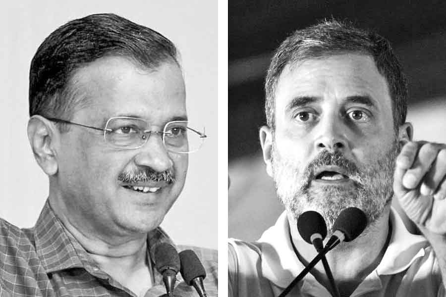 রাহুল ভোট দেবেন কেজরিকে আর কেজরি রাহুলকে