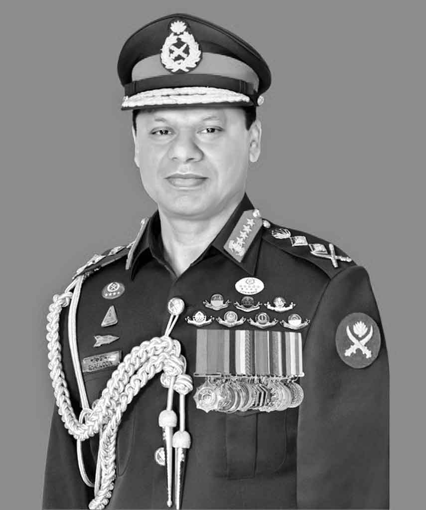 দেশে ফিরেছেন সেনাপ্রধান