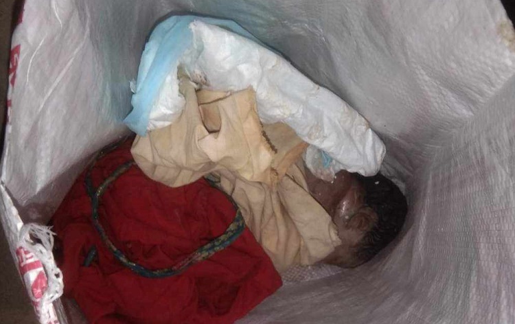 চবির শাটল ট্রেনে থেকে নবজাতকের মরদেহ উদ্ধার