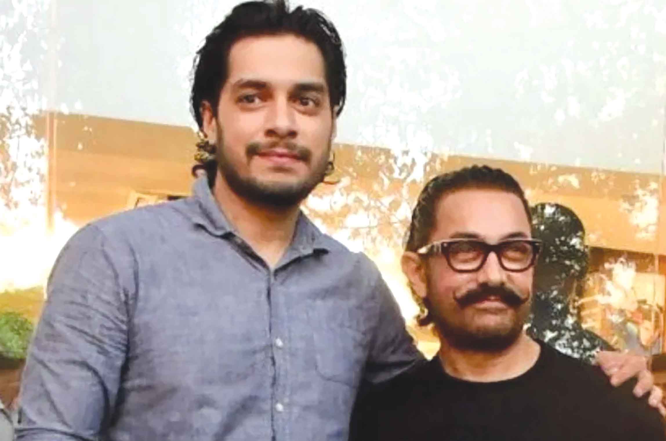 মুক্তি পাচ্ছে আমির পুত্রের প্রথম সিনেমা