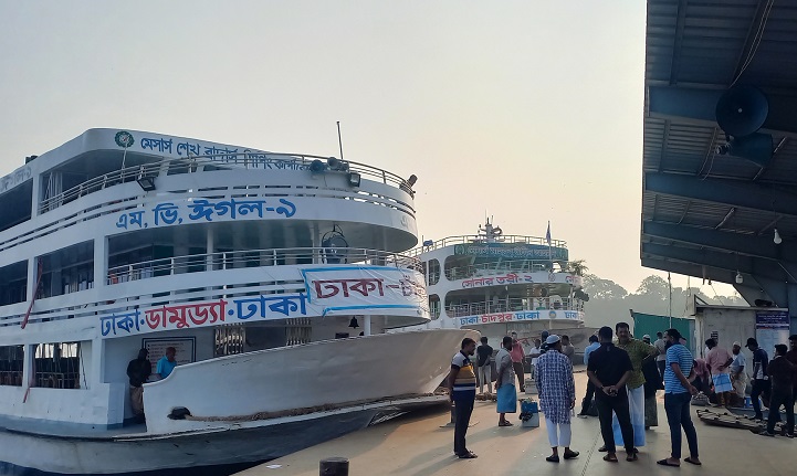 চাঁদপুরে লঞ্চ ও ফেরি চলাচল শুরু