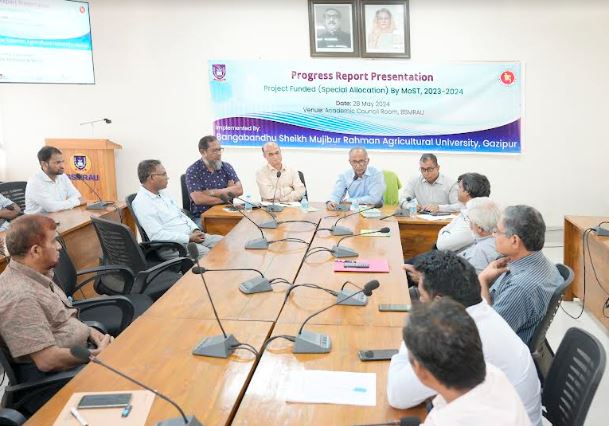 বশেমুরকৃবিতে প্রোগ্রেস রিপোর্ট উপস্থাপন কর্মশালা অনুষ্ঠিত