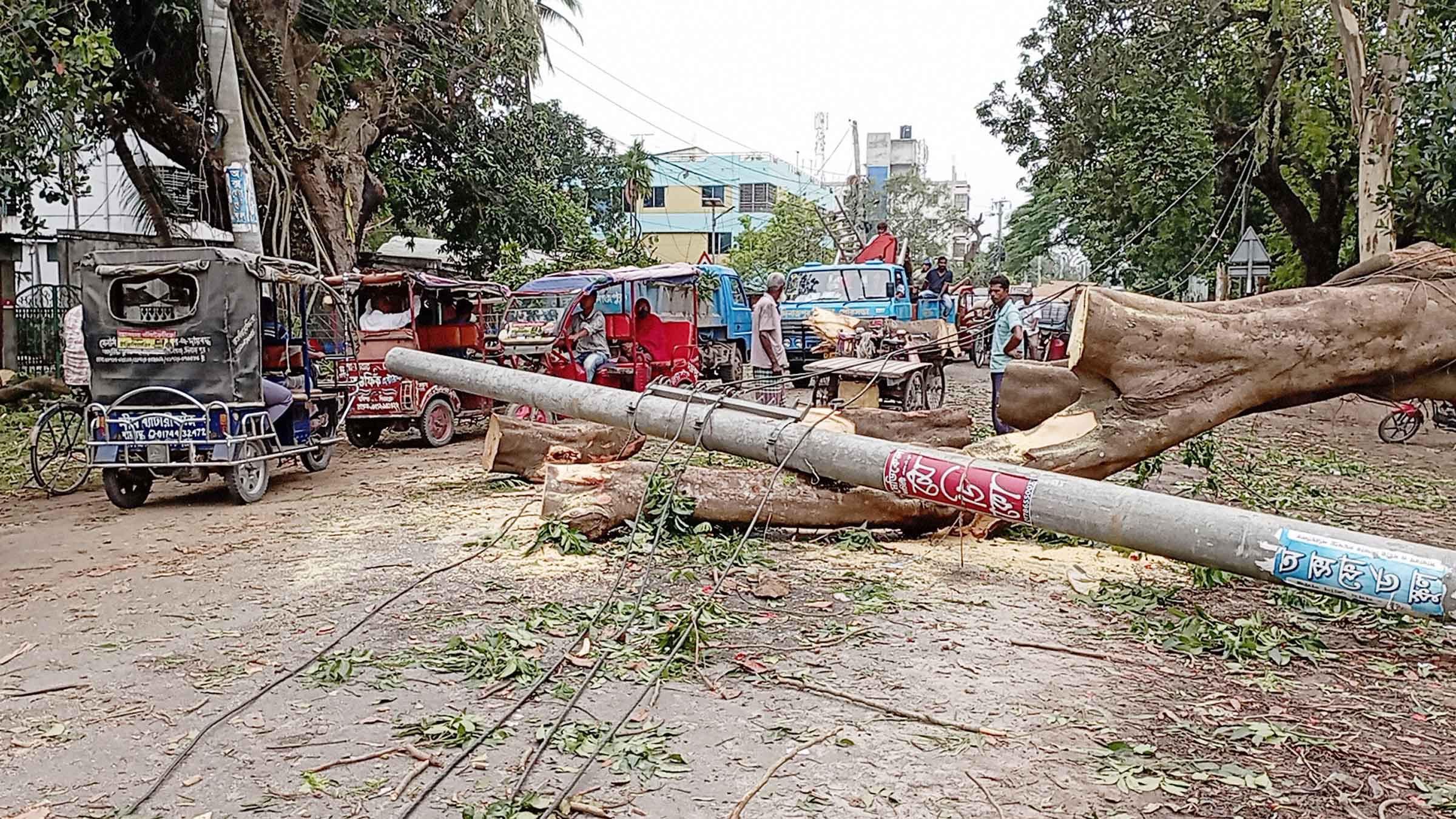 উত্তরাঞ্চলে কালবৈশাখীর তান্ডব