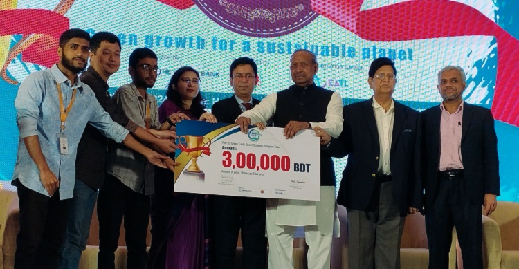 চ্যাম্পিয়ন বেরোবির ইমপ্যাক্ট হ্যাকস্কোয়াড