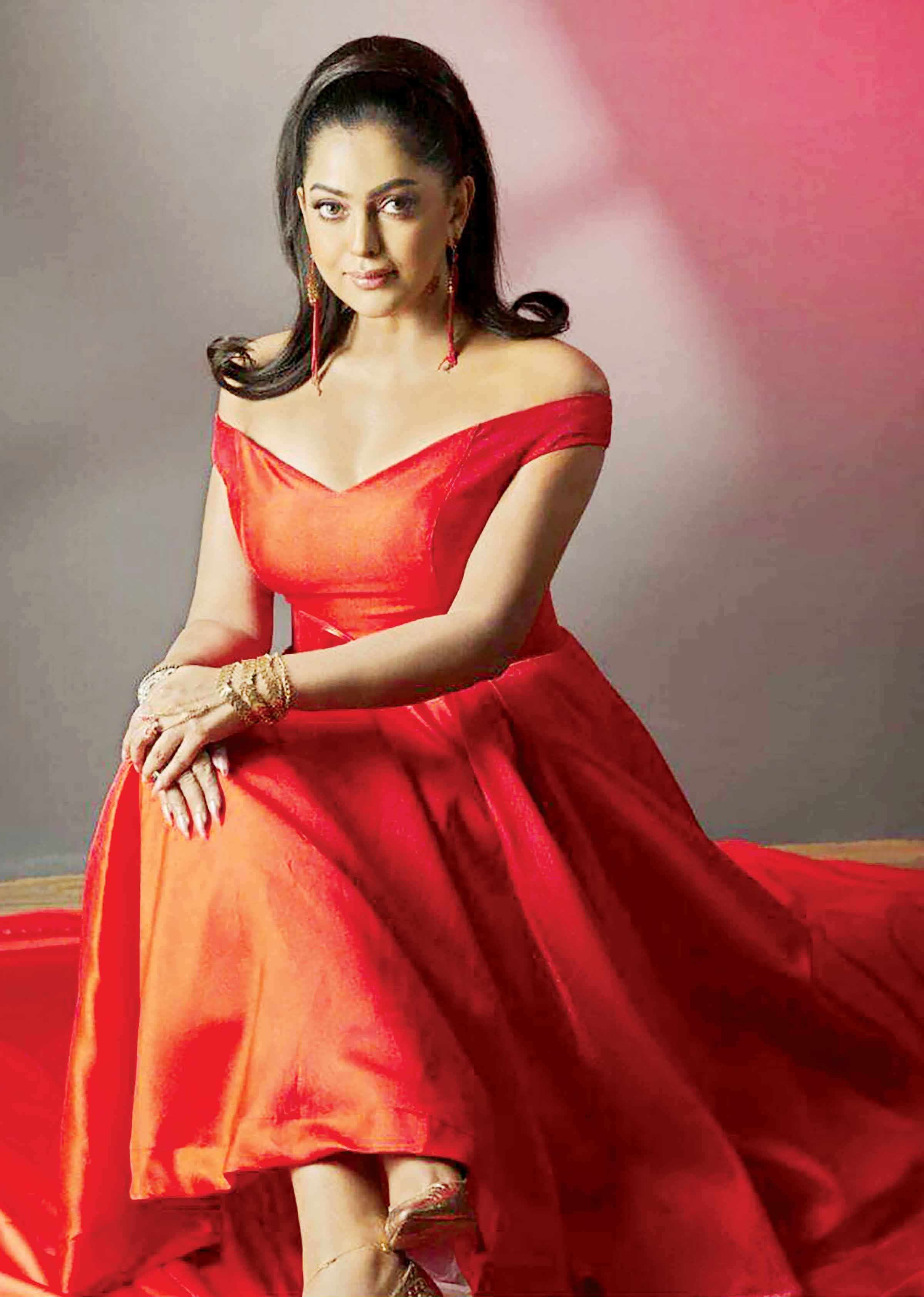 জন্মদিনে আয়োজনহীন নিপুণ
