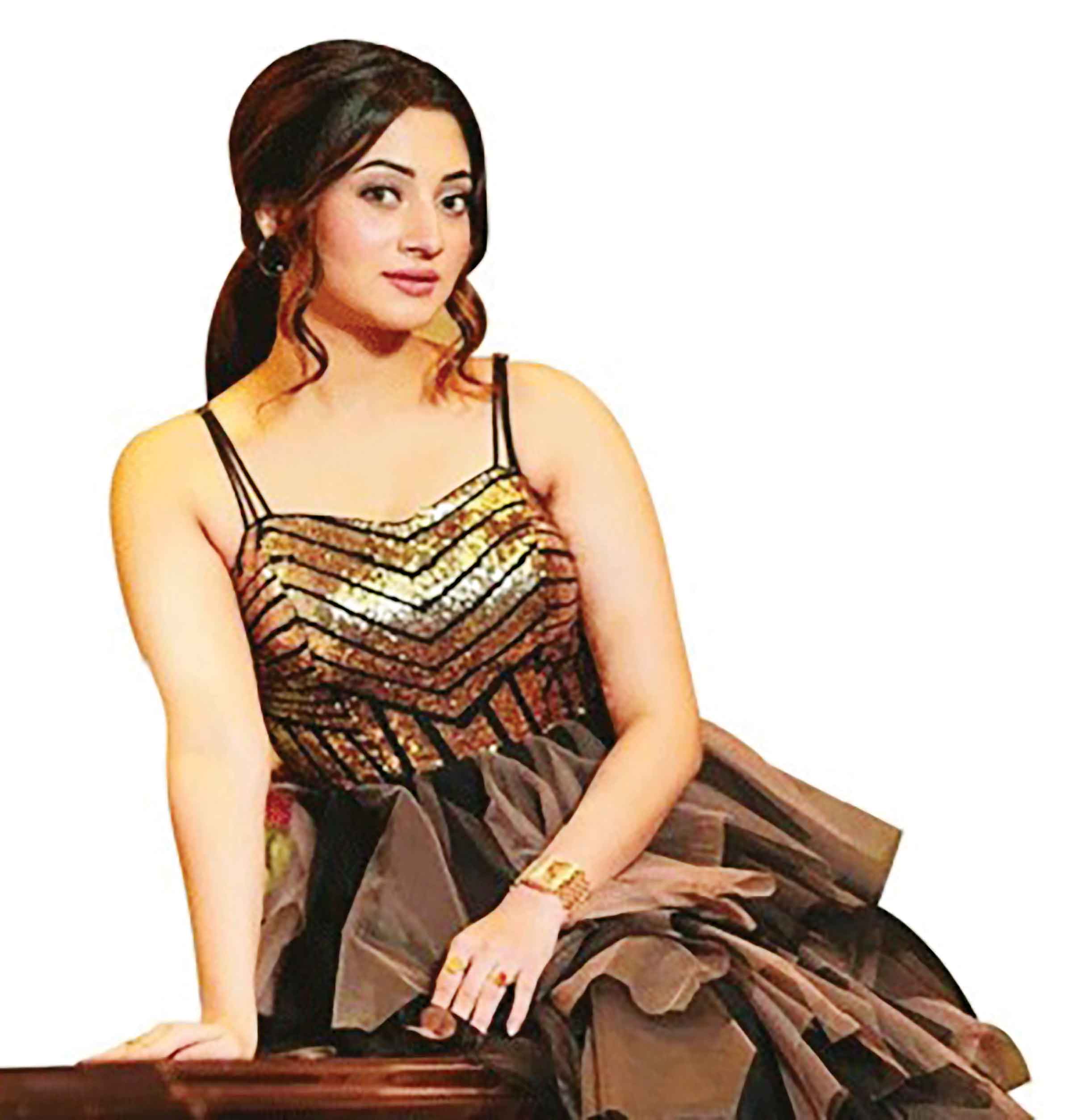 পুজার নতুন ছবি