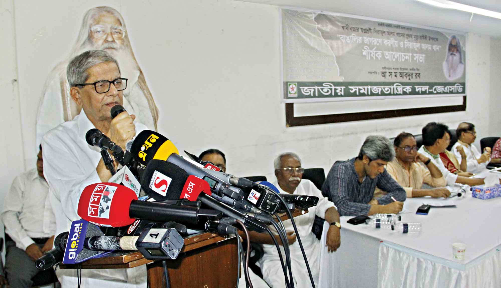 প্রধানমন্ত্রীর বক্তব্য ধূম্রজাল সৃষ্টির কৌশল : ফখরুল