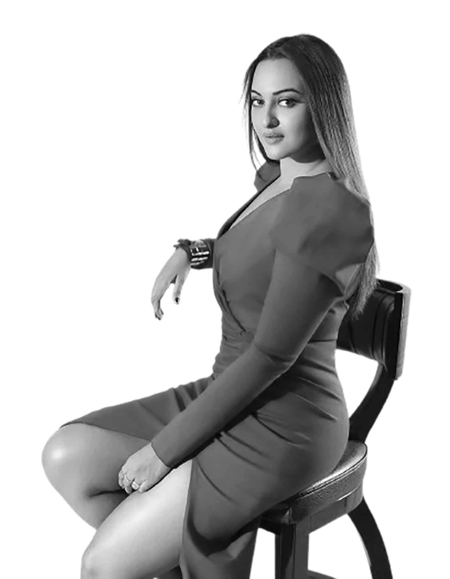 এবার বিয়ের পিঁড়িতে বসছেন সোনাক্ষী