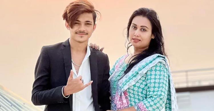 বিয়ে না করে আড়াই বছর এক রুমে, মামুনের বিরুদ্ধে লায়লার ধর্ষণ মামলা