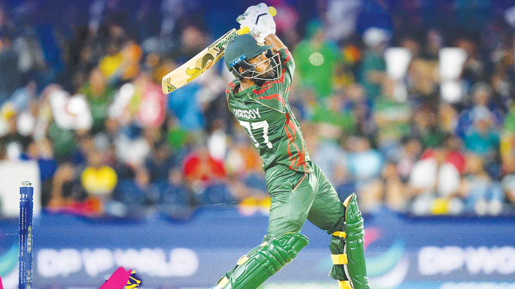 আম্পায়ারিং নিয়ে ক্ষোভ ঝাড়লেন হৃদয়