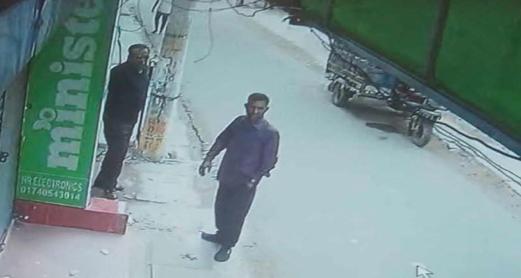 পাটকেলঘাটা থেকে ডিবি পরিচয়ে ইজিবাইক চুরি 