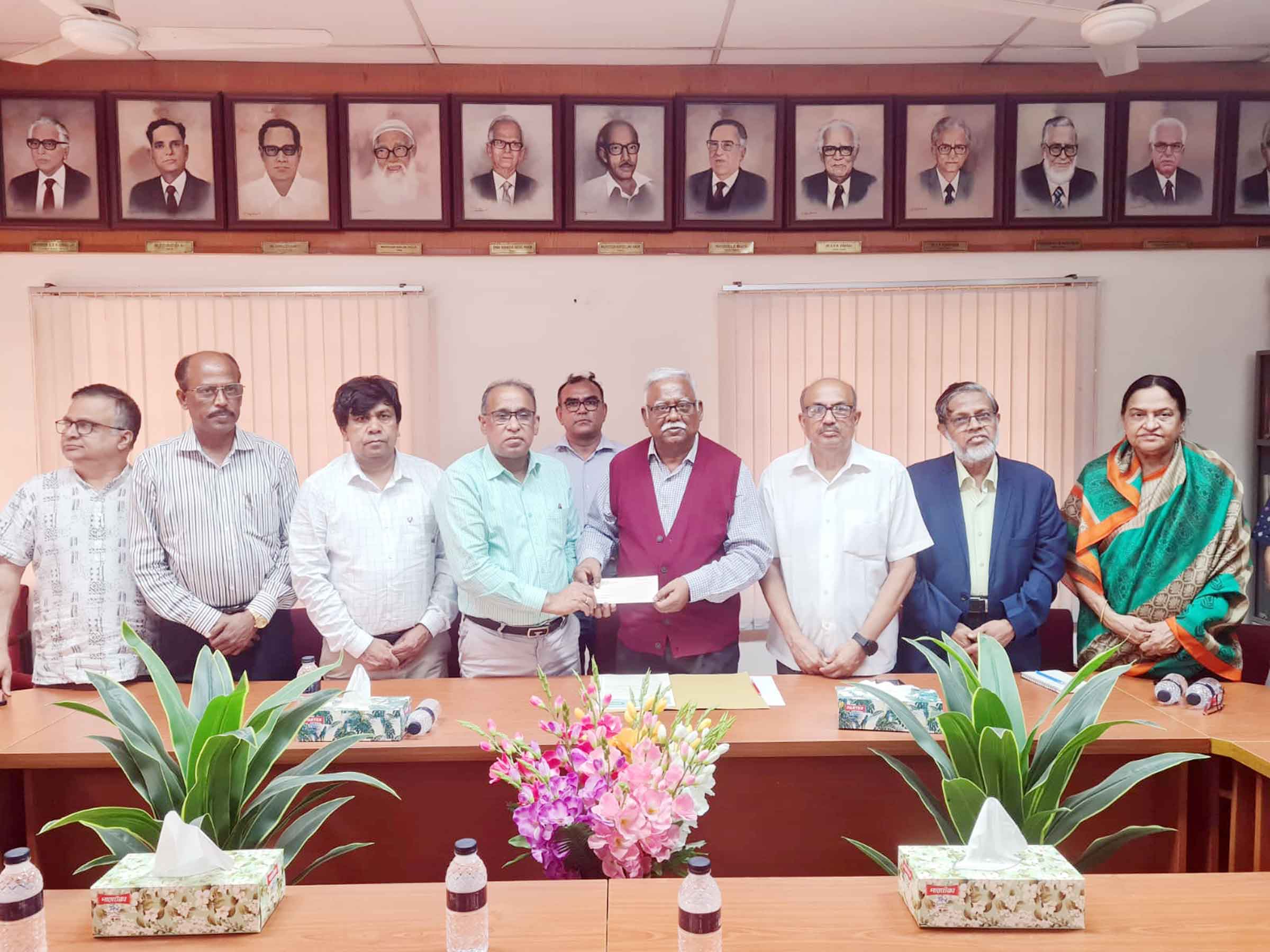 এশিয়াটিক সোসাইটিতে 'ড. হারুন-অর-রশিদ গোল্ড মেডেল' প্রবর্তন