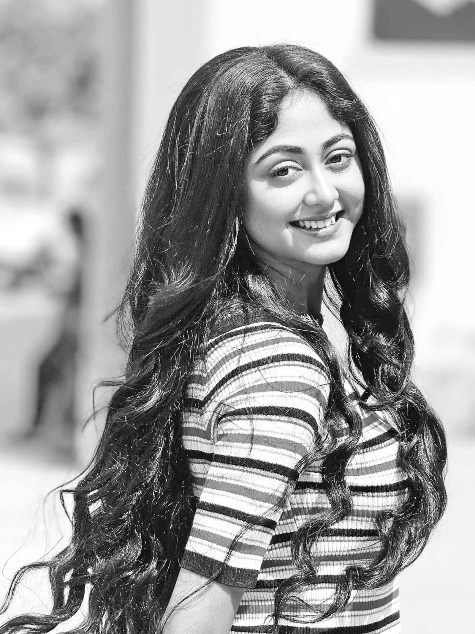 বাগদানের পর ভেঙে গেল সুস্মিতার বিয়ে