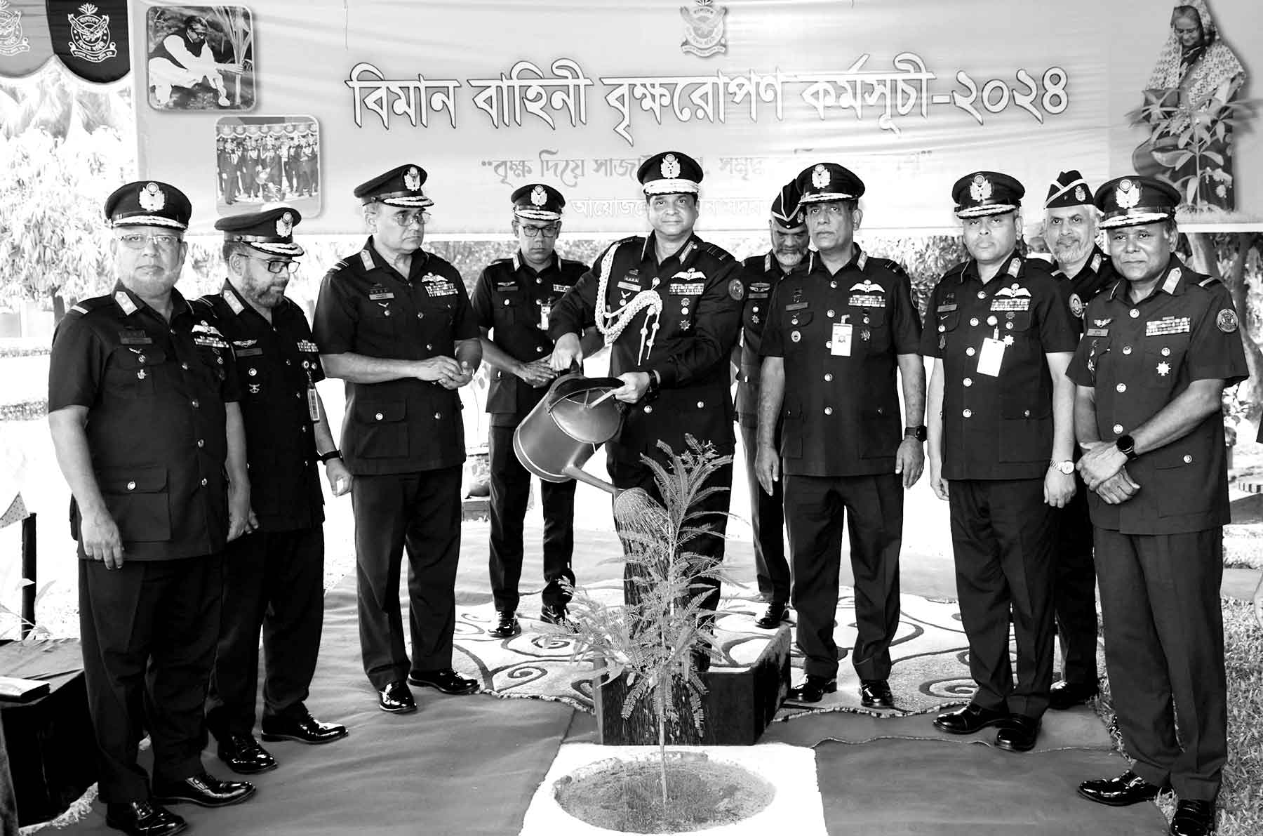 বিমান বাহিনীর বৃক্ষরোপণ কর্মসূচি উদ্বোধন